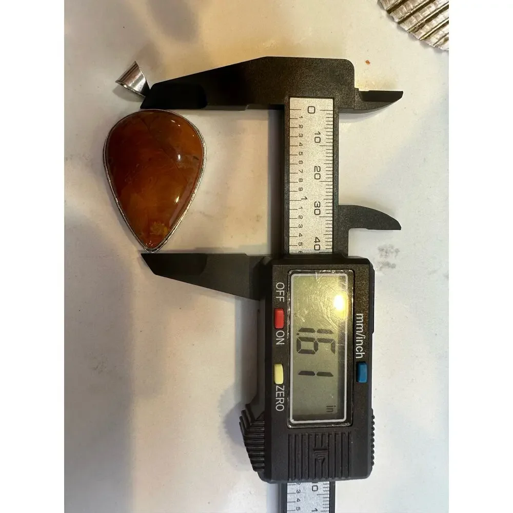 Vintage Y2K Carnelian Agate + Sterling Silver Pendant 2